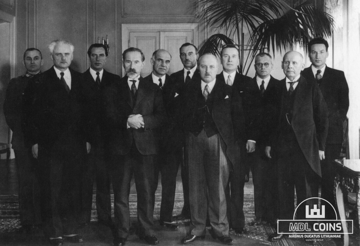 Paskutinio XXI ministrų kabineto nariai su Prezidentu Antanu Smetona - 1939 metai - Drobė (su porėmiu / be porėmio)