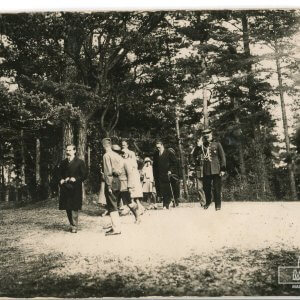 Lietuvos Respublikos Prezidentas Antanas Smetona lanko stovyklaujančius skautus - 9 x 14 cm