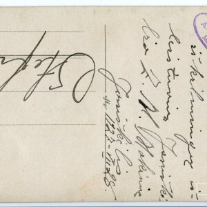 Alternative view of Lietuvos Respublikos Prezidentas Antanas Smetona per Joniškėlio abiturientų išleistuves -1927 m. liepos 28 d. - 8,5 x 13,8 cm