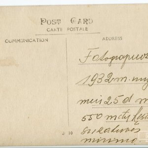 Alternative view of Antanas Smetona sako kalbą išsirikiavusiems kariams Penktajame pėstininkų pulke, minint Kunigaikščio Kęstučio 550 metų mirties sukaktį - Kaunas, 1932 m. rugsėjo 25 d. - 9 x 14 cm