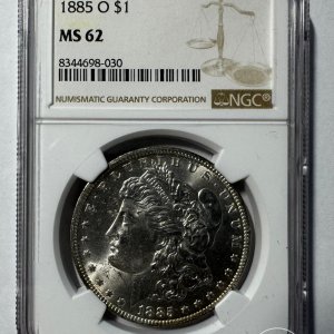 Alternative view of JAV - 1885 metų 1 doleris - "Morganas" - NGC MS62 - (Sidabras 900 / 26,73 g)